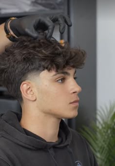 blowout taper cheveux lisse