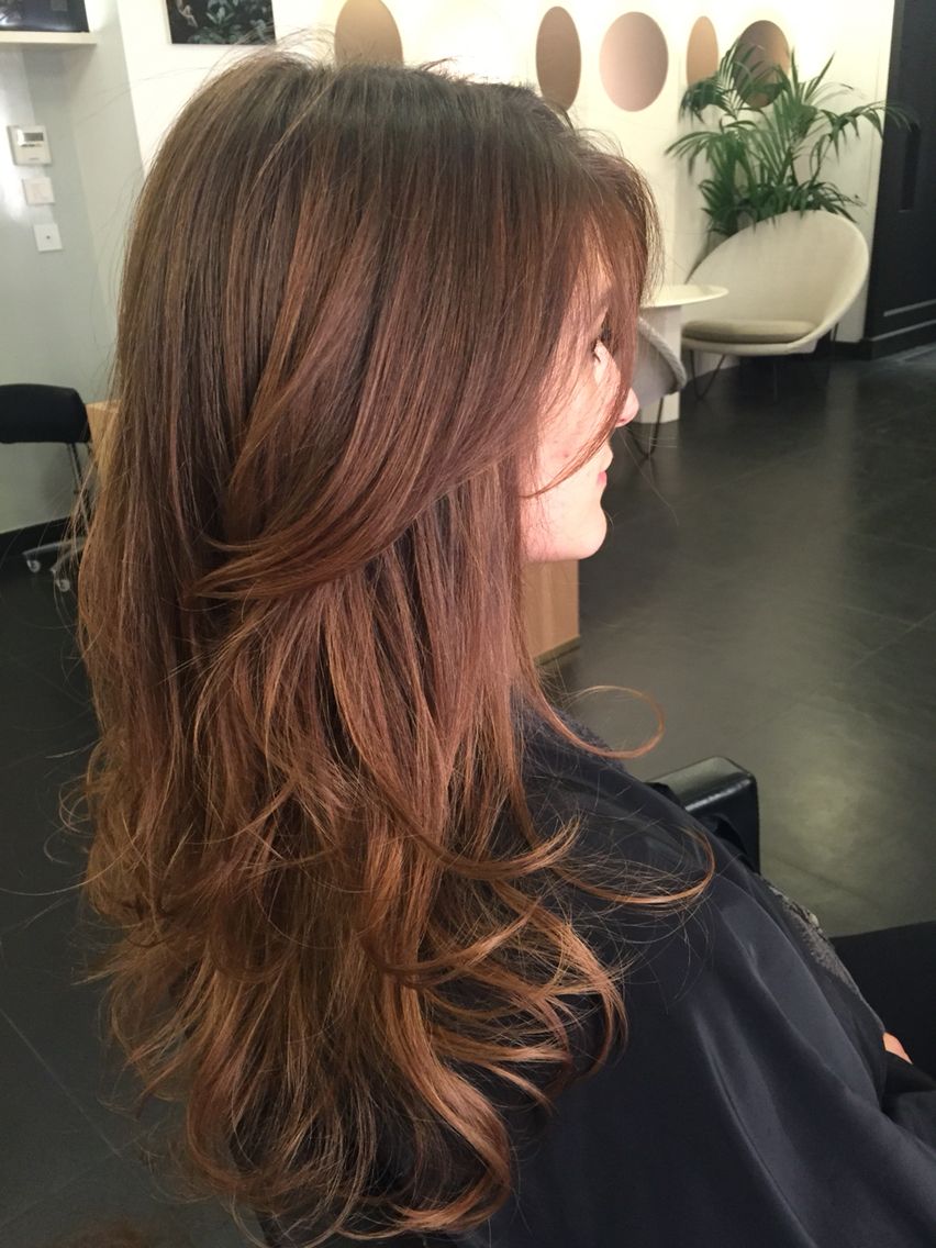 cheveux longs dégradés effilés