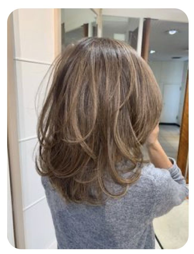cheveux longs dégradés effilés