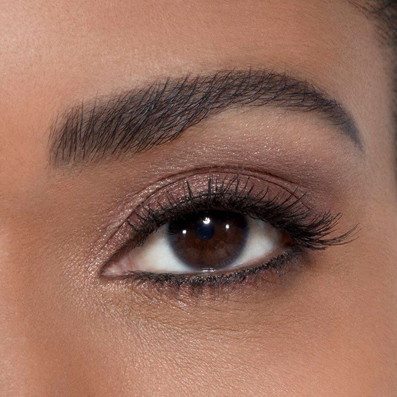 Maquillage yeux noisette