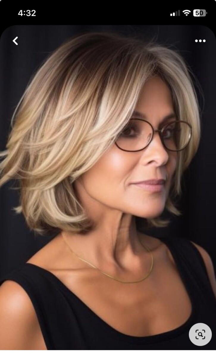 Carré dégradé 60 ans élégant