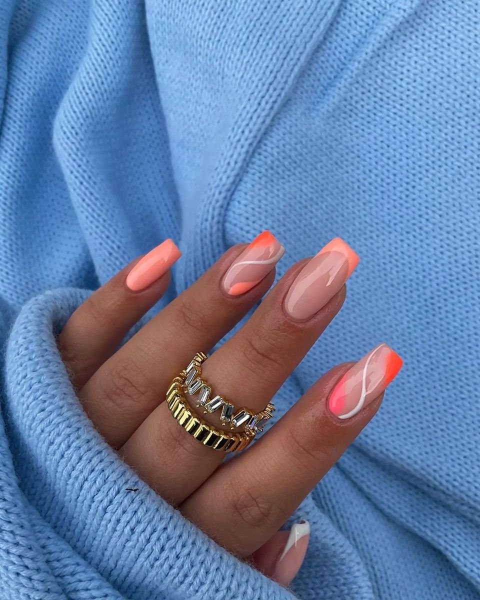 Idées déco ongles gel corail