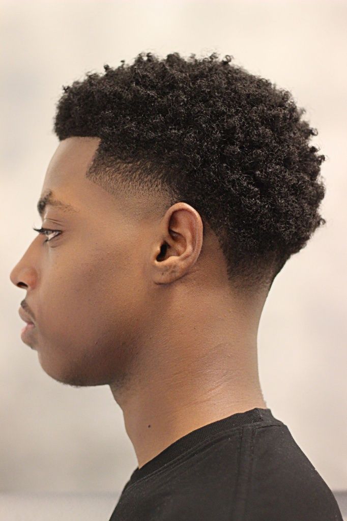 Coupe afro homme tendance