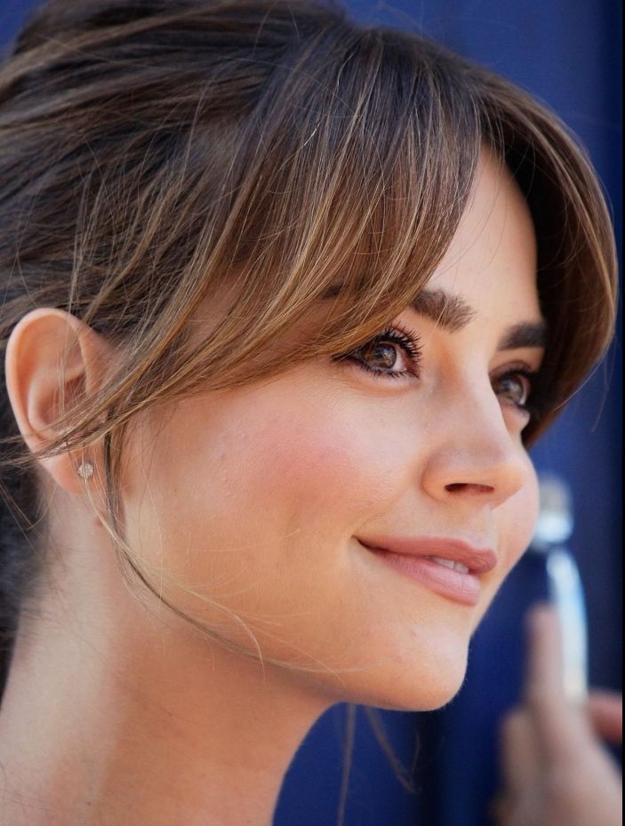 Carré tendance frange rideau