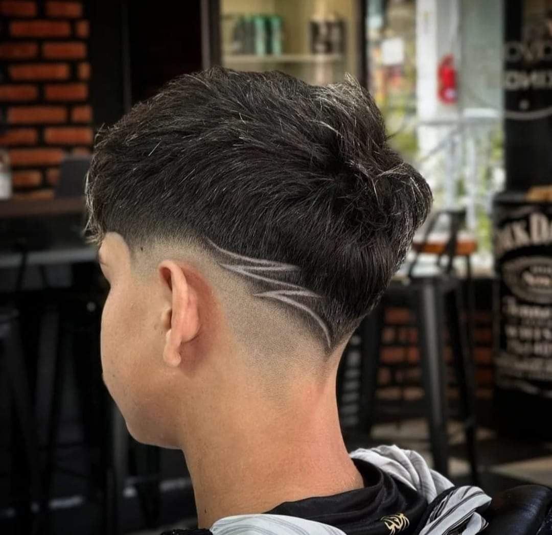 Motif trait cheveux homme