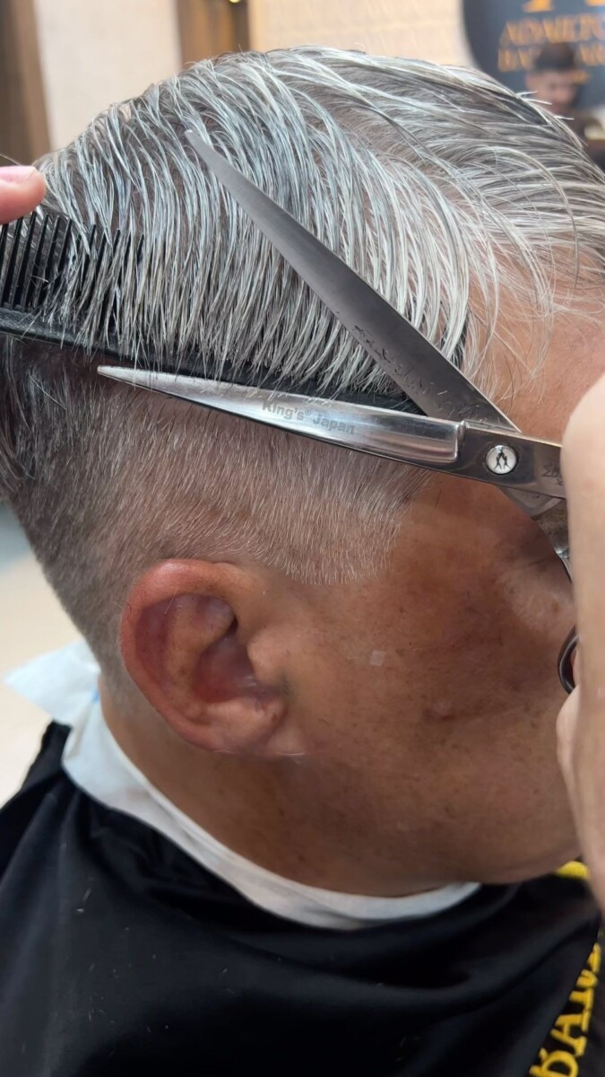 Trait rasoir cheveux guide